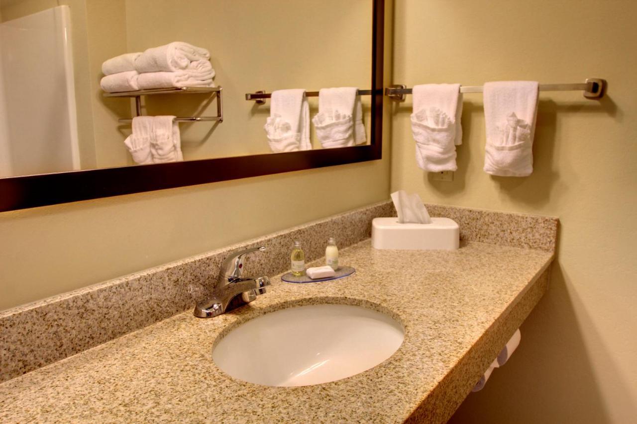 Stanton Inn And Suites Номер фото